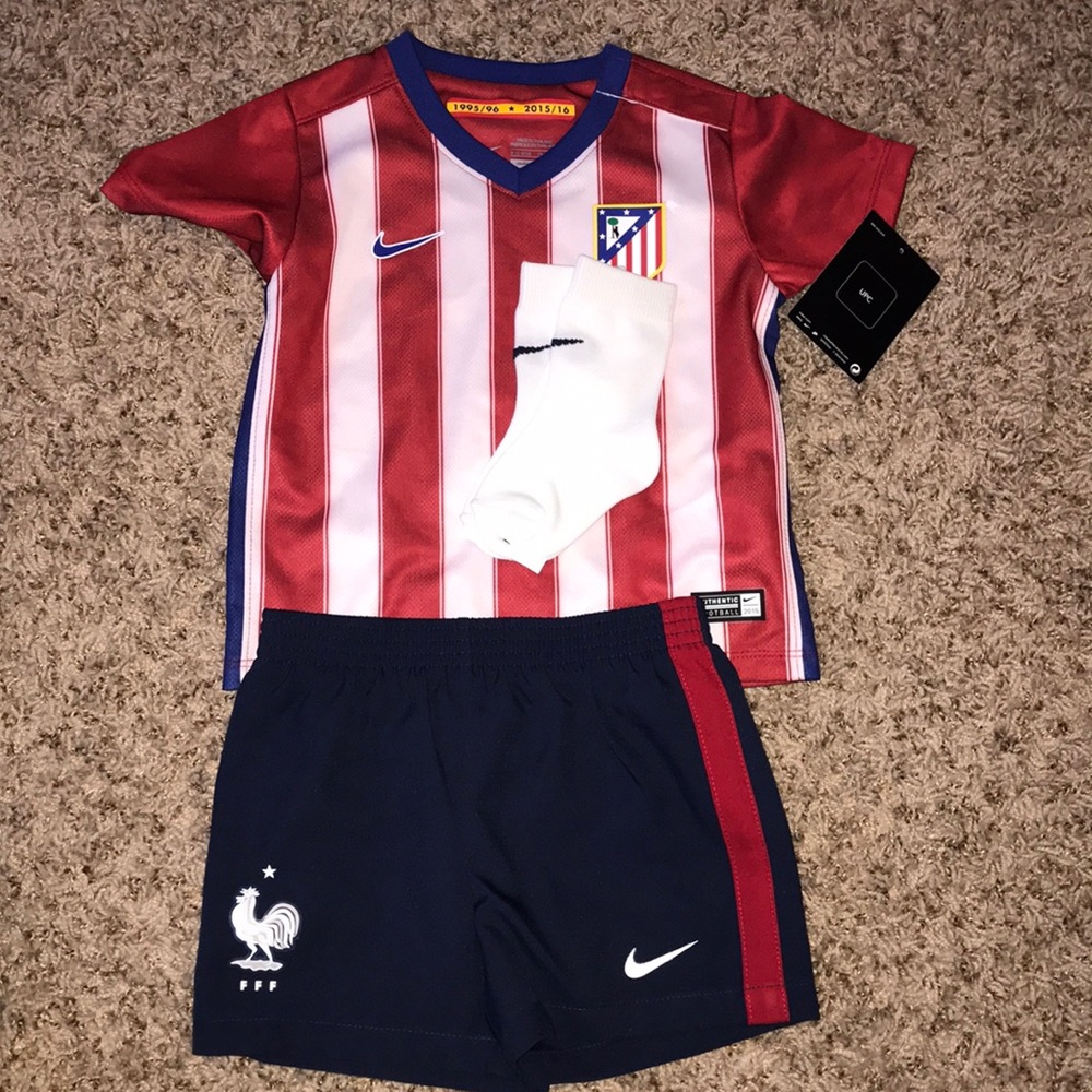Kids soccer jersey set